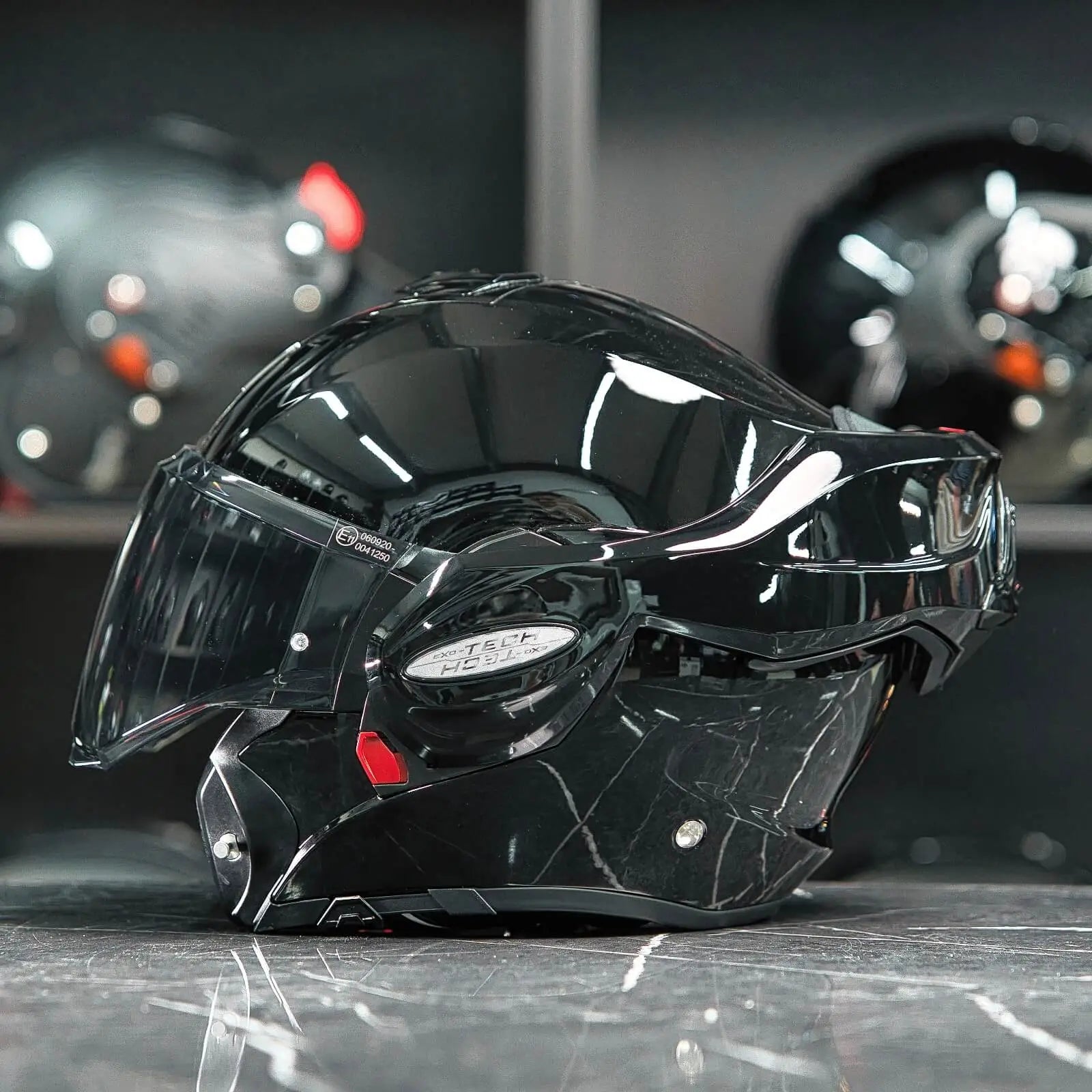 Scorpion Exo-Tech Evo Glossy Black