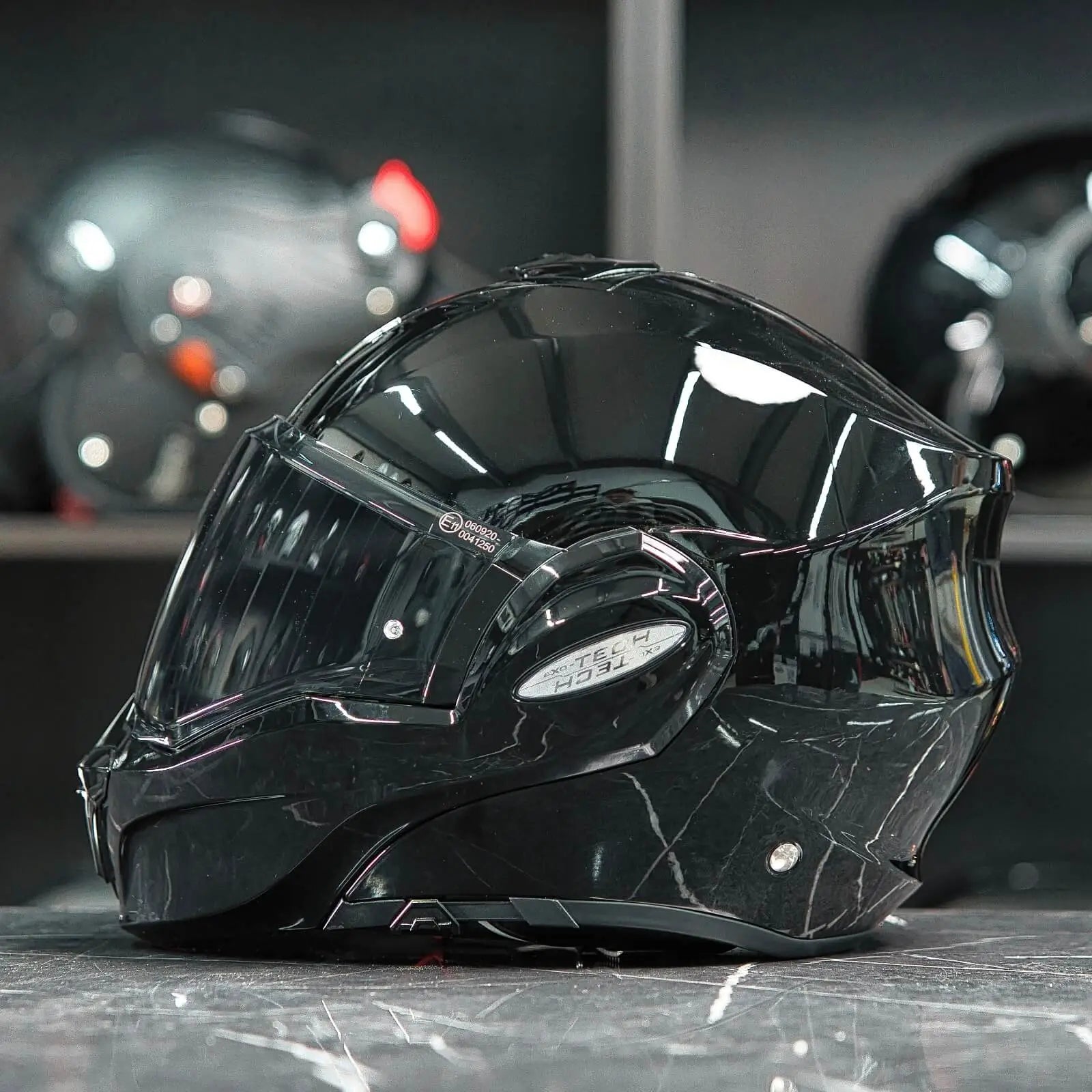 Scorpion Exo-Tech Evo Glossy Black