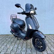 Vespa Sprint Sport Mat Zwart FLF-95-R