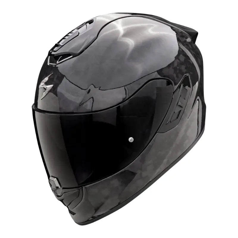 Scorpion Exo-1400 Evo II motorhelm in solide zwart met forged carbon constructie en premium functies.