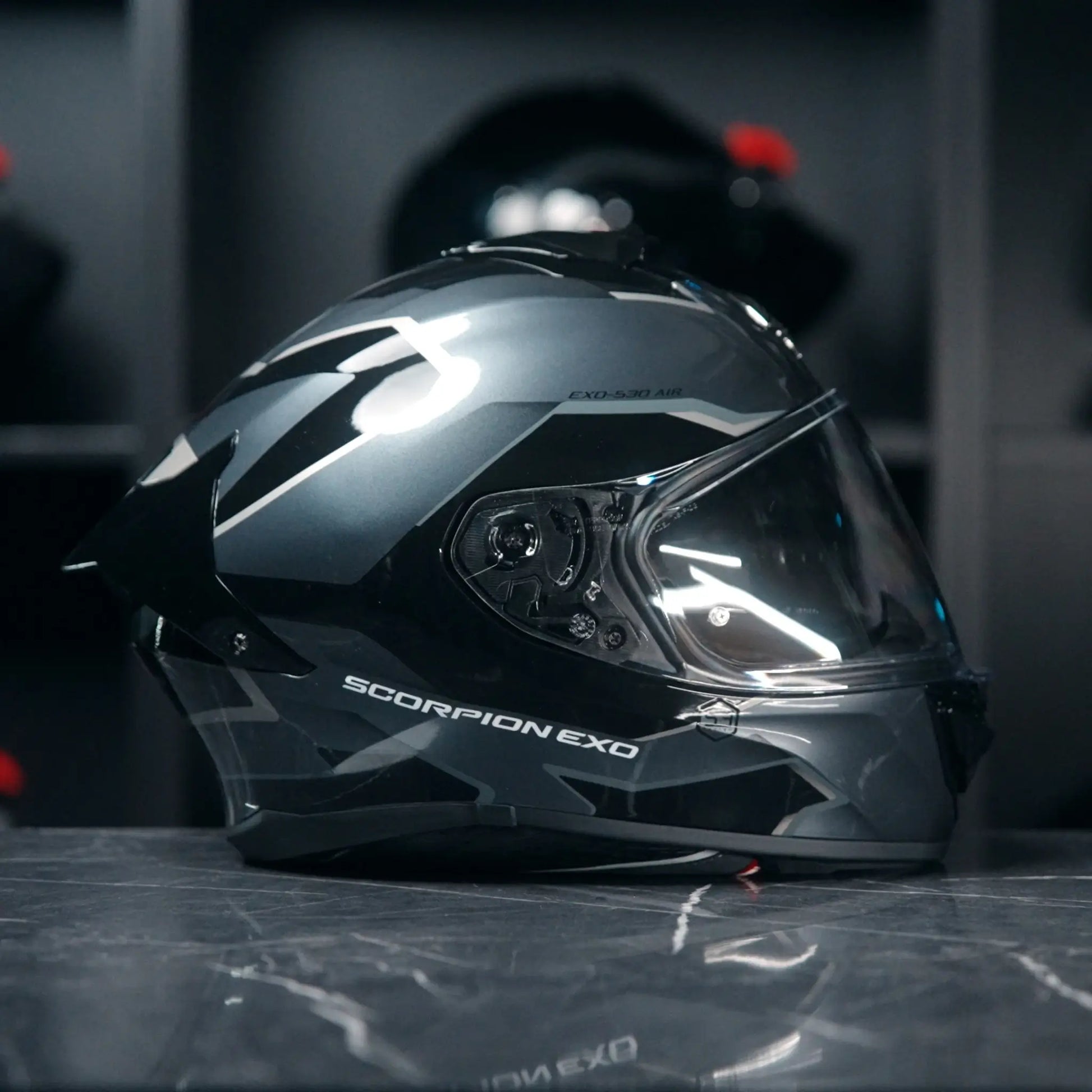 Scorpion EXO-530 Clip Silver Black