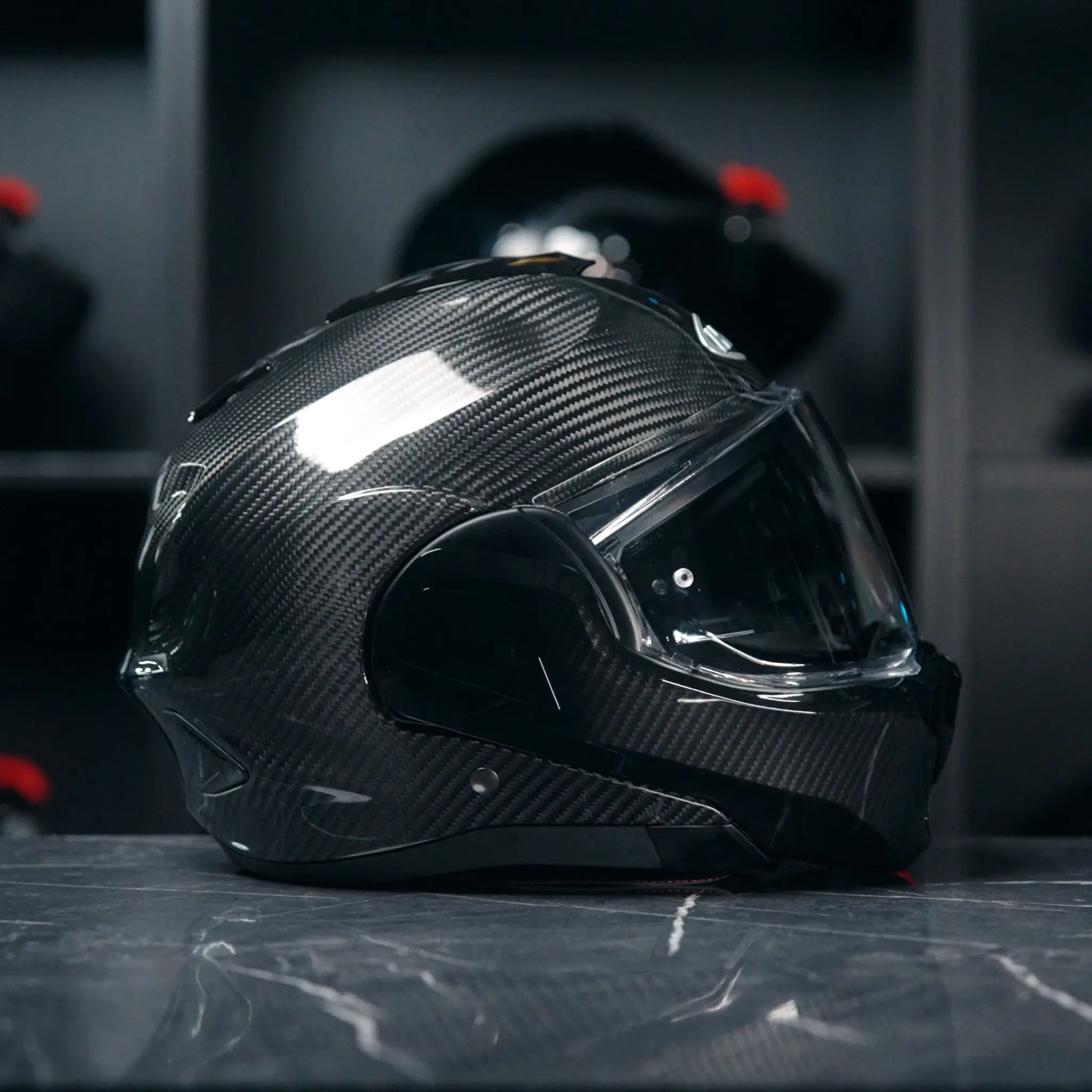 HJC F100 Carbon