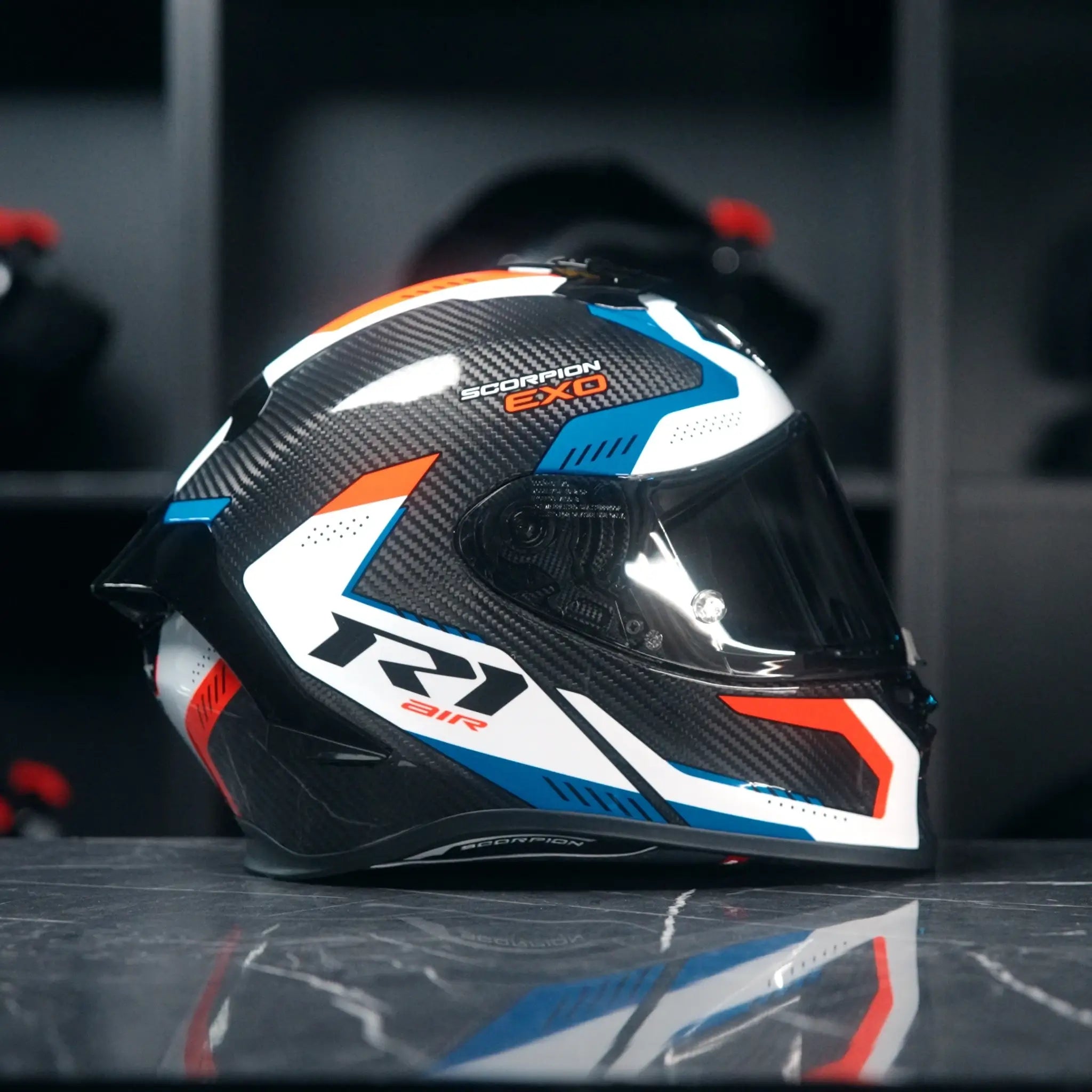 Scorpion Exo-R1 Evo Carbon Air Propel Black White Red
