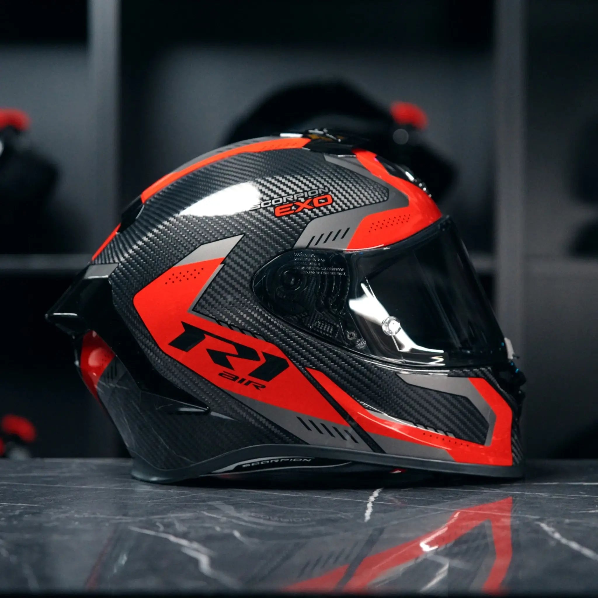 Scorpion Exo-R1 Evo Carbon Air Propel Black Red