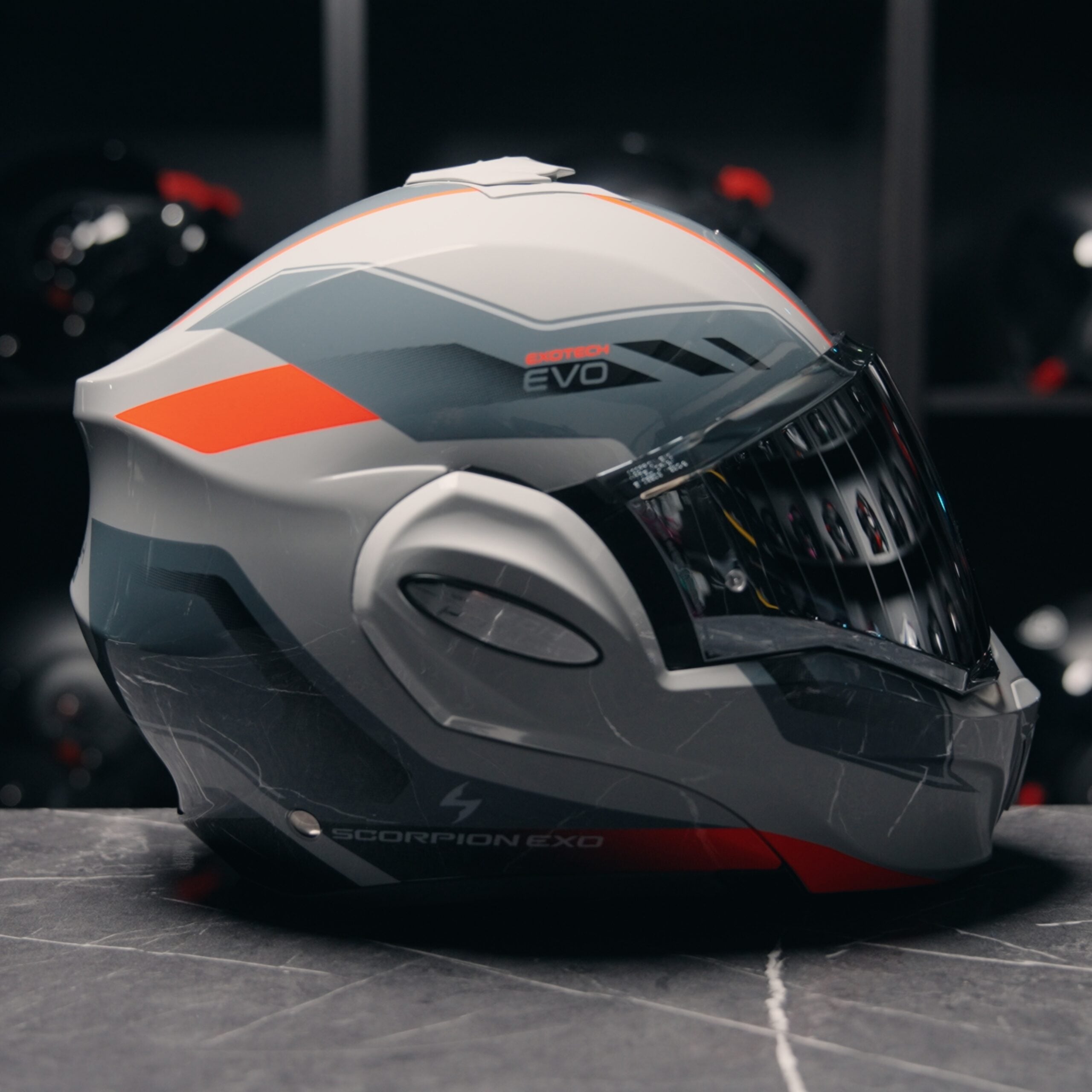 Scorpion Exo-Tech Evo Socius Grey Red